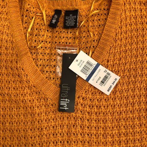 V-neck Sweater - Picture 3 of 4